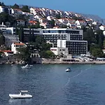 Best4You Apartment - Sea View - 70 M2 - 2 Bedrooms